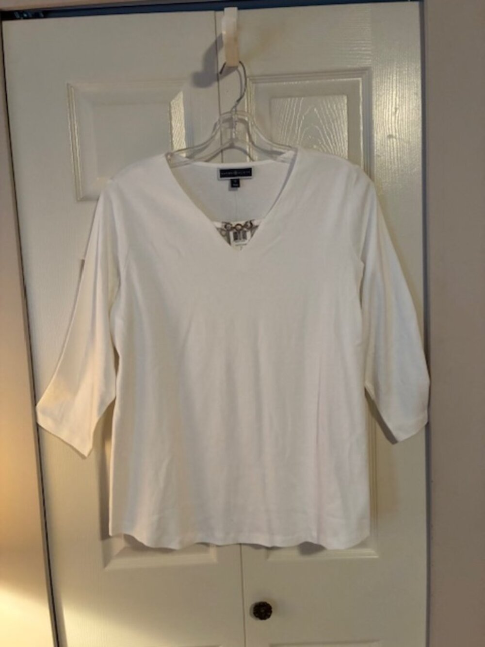 NWT Size 1X Karen Scott White Chain Detail 3/4 Sleeve Top